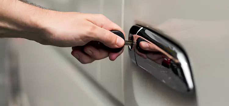 Why Choose Our Auto Locksmith Team in Pine Bluff, AR?